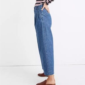 Madewell Women’s Pleated Wide-Leg Jeans size 2